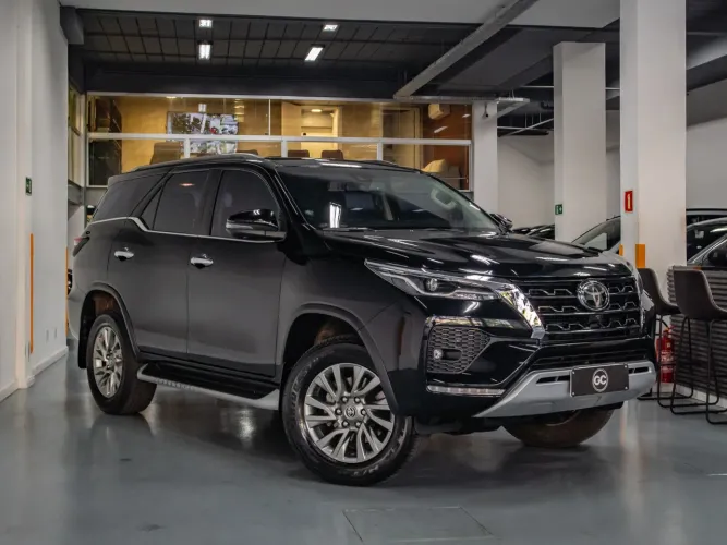 Toyota Hilux SW4 4X4 2.8 Diesel 2024