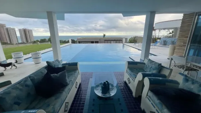 Casa de Luxo em um cond. Exclusivo com Vista Panorâmica Definitiva