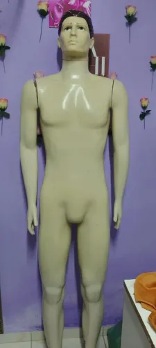 Vendo manequim masculino