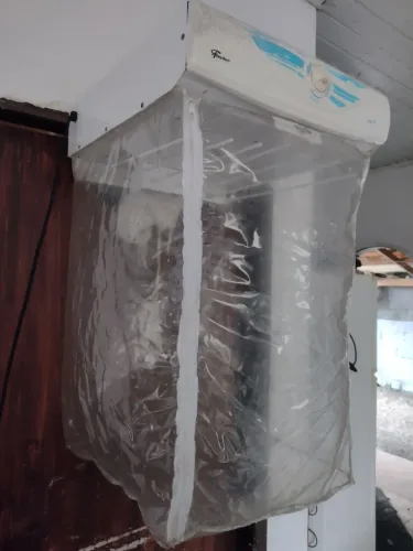 Vendo secadora de roupa Fischer 4 kg funciona tudo certinho 