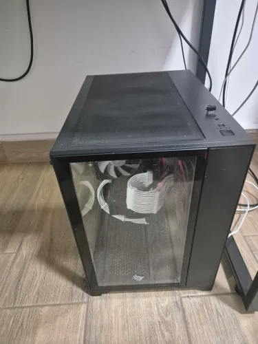 PC Rtx 3060ti + Ryzen 5 5600 + 16GB Ram