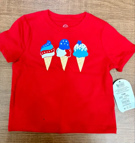Camiseta infantil vermelha tamanho 18m sorvete