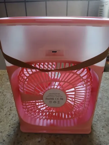 Mini refrigerador e humidificador de ar, com LED e reservatório de água 