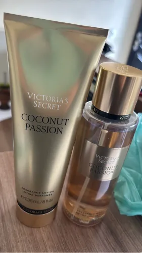 Kit Body Splash + Creme Hidratante Coconut Passion Original