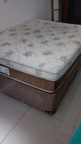 Cama box