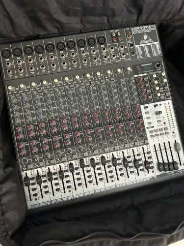 Mesa de som bering 24fx