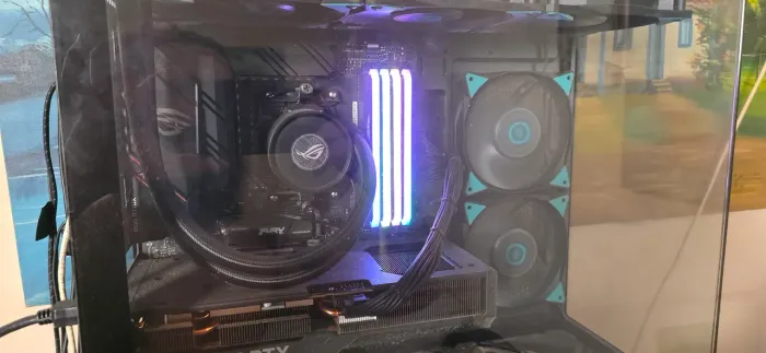 Ryzen 9 5900XT, 64GB DDR4, RTX 4070, 1TB