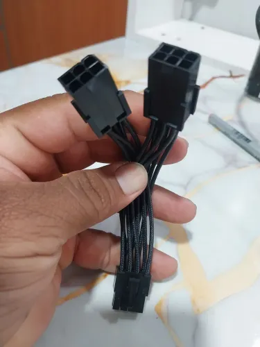 Adaptador de 6pinos pra placa de vídeo pci