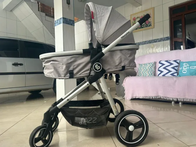 Carrinho de bebê