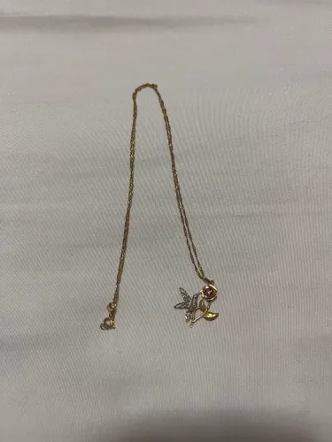 Colar de ouro