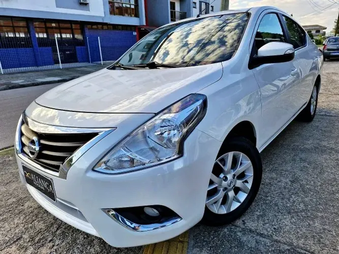 Nissan Versa SV 1.6 16V Flexstart 4P Aut. 2020