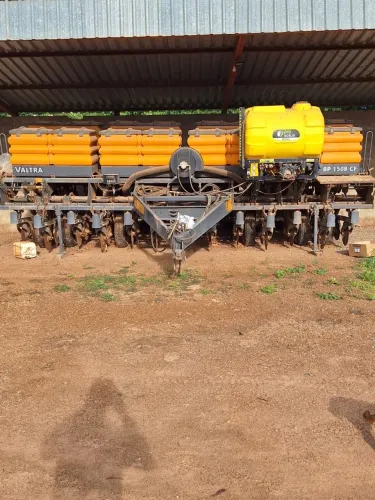 Plantadeira Valtra BP 1508 CF