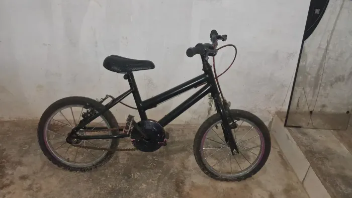 Vendo bicicleta infantil 50$ não entrego apenas venda retirar no setor jardim Paulista
