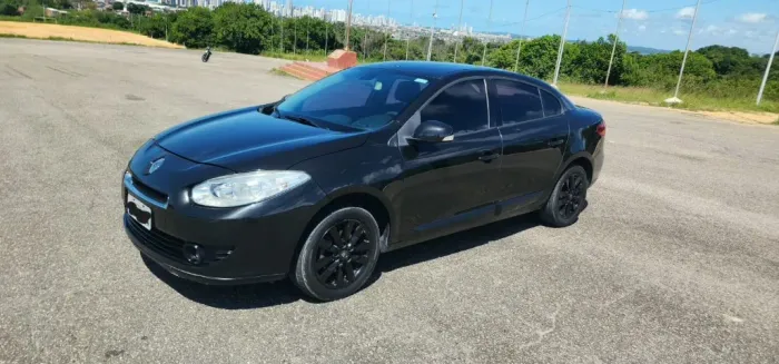 Renault Fluence Sed. Dynamique 2.0 16V Flex Aut. 2011