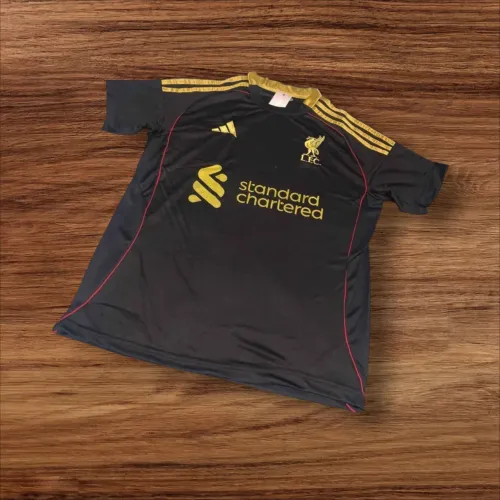 Liquidação Camisa Liverpool Preta 1Linha