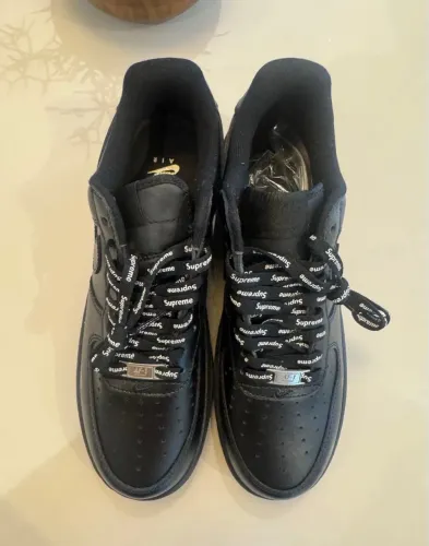 Air force black x supreme