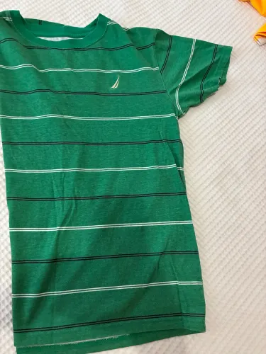 Camisa náutica infantil 10-12 anos $30 CADA 