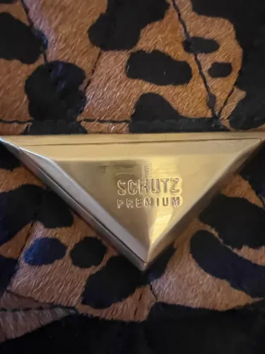 Bolsa Schutz 944 Wild Edition