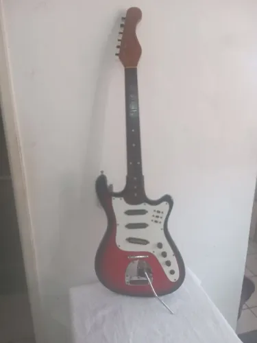 Guitarra Tonante Finder Red. Ver descrição completa
