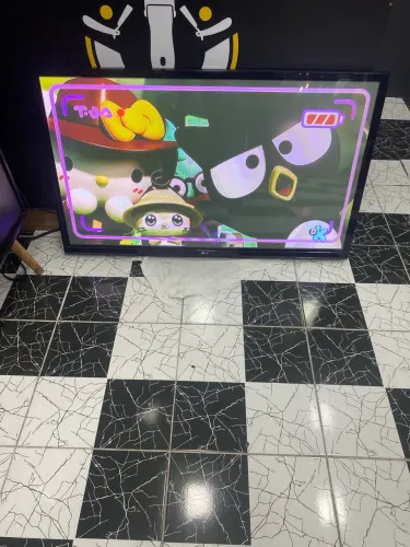 Vendo tv LG 55 polegadas assista suas favoritas e seu futebol em uma tela 