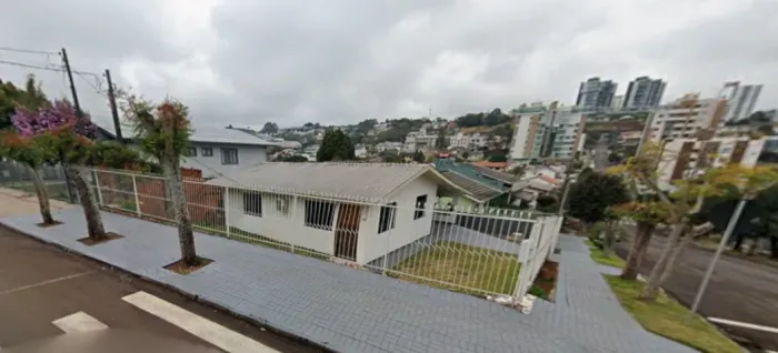 Casa à Venda - Excelente Localização no Centro de Pato Branco/PR