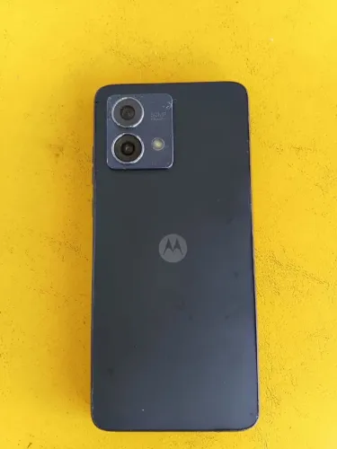 telefone celular Motorola moto G84