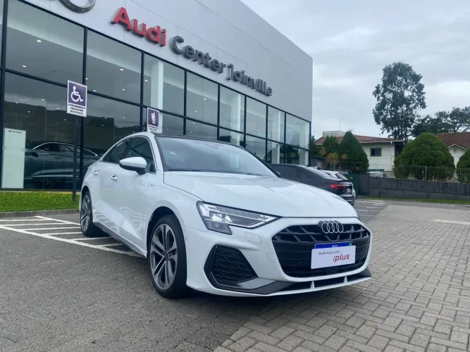Audi A3 Sedan Performance 2.0 TFSI S-tronic 2025