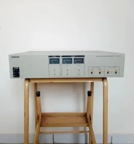 Distribuidor De Audio E Video Sony Da-1400