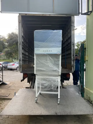 ? TRANSPORTE E IÇAMENTO DE ALTA PRECISÃO ?