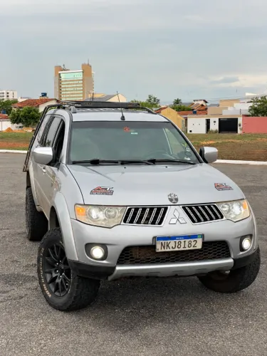 Mitsubishi Pajero Dakar 3.2 4X4 T.i. Dies. 5P Aut. 2009