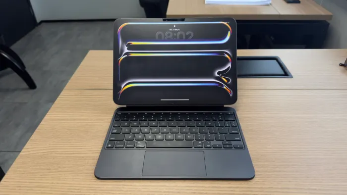 IPad 11 pro M4 256gb + Teclado Magic Keyboard Original
