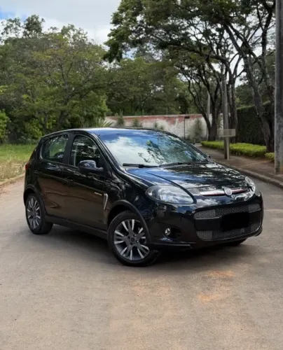 Fiat Palio Sporting 1.6 Flex 16V 5P 2013