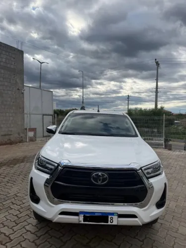 Toyota Hilux CD SRX 4X4 2.8 TDI 16V Diesel Aut. 2025