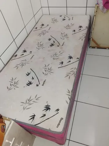 Cama box solteiro rosa