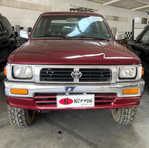 Toyota Hilux CD SR5 4X4 2.8 Diesel 1999