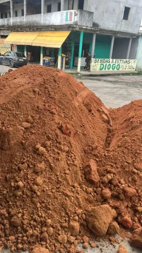 Barro ou areiao pra aterro 