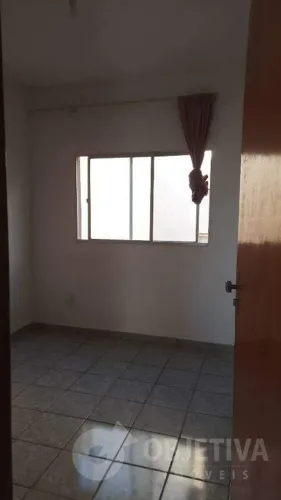 Apartamento para aluguel, 3 quartos, 1 suíte, 1 vaga, SEGISMUNDO PEREIRA - UBERLANDIA/MG