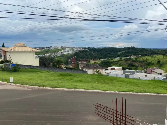 TERRENO À VENDA NO CONDOMÍNIO PORTAL DA COLINA EM JUNDIAÍ/SP