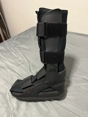 Bota Imobilizadora Robofoot Mercur Cano Longo - Tamanho M