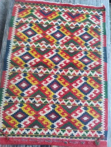 Tapete kilim feito a mão antigo