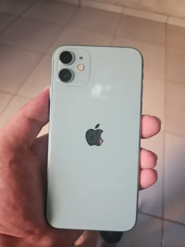 IPhone 11 64g sem carregador
