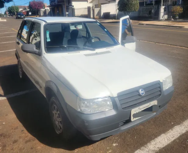 Fiat Uno Mille WAY Economy 1.0 F.flex 4P 2013