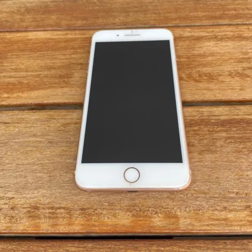 iPhone 8 Plus 