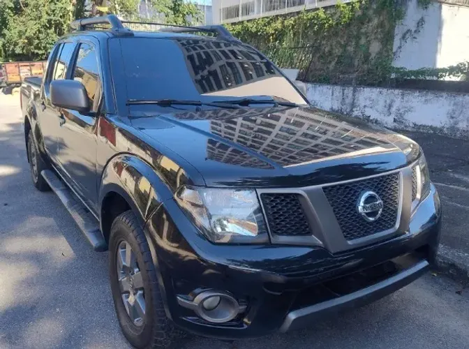 Nissan Frontier SV Attack CD 4X2 2.5 TB Diesel 2014