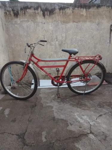 Bicicleta Caloi barraforte antiga edição especial "o vencedor" 1973 vermelha aro 26