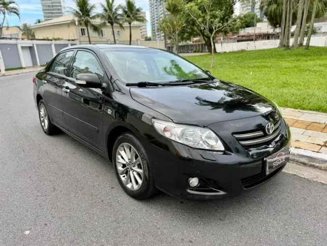 Toyota Corolla Altis 2.0 Flex 16V Aut. 2011