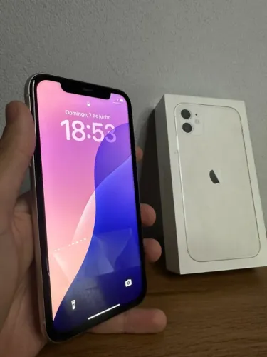 Iphone 11 64 GB - Branco - Único dono (Com caixa)