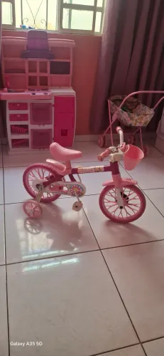 Bicicleta infantil aro 12 menina.