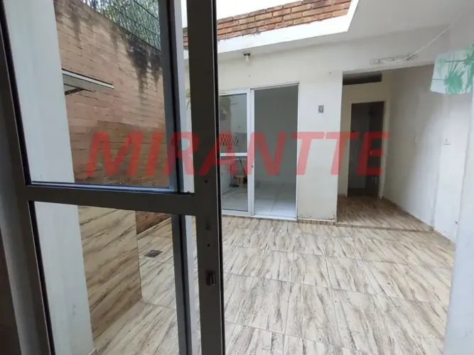 Sobrado à Venda em Santa Terezinha | 180 m² | Próximo à Av. Braz Leme