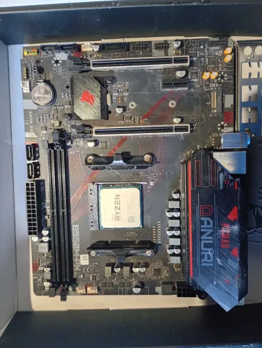 Placa mãe Danuri B550 MPX Pichau excelente condição